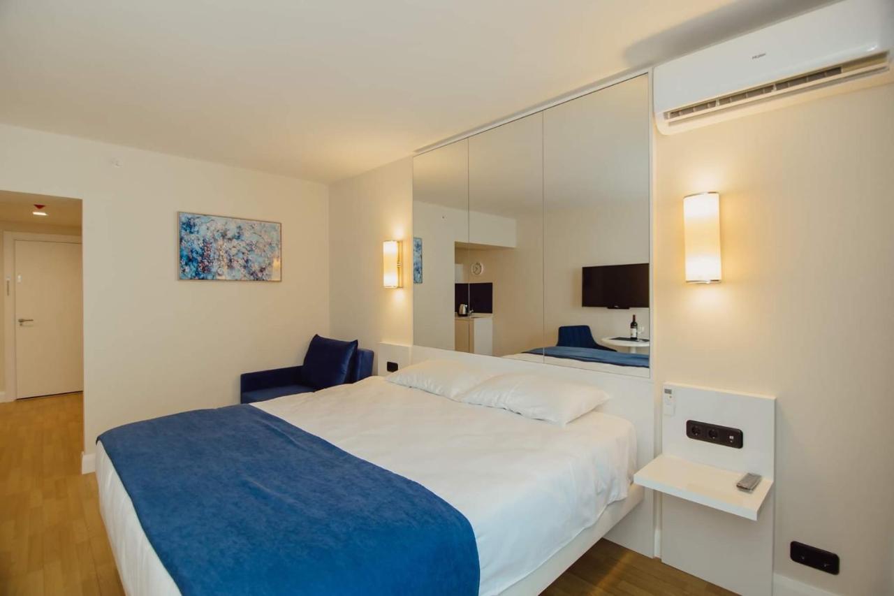 Nuage - 1St Line Sea View Apartments باتومي المظهر الخارجي الصورة